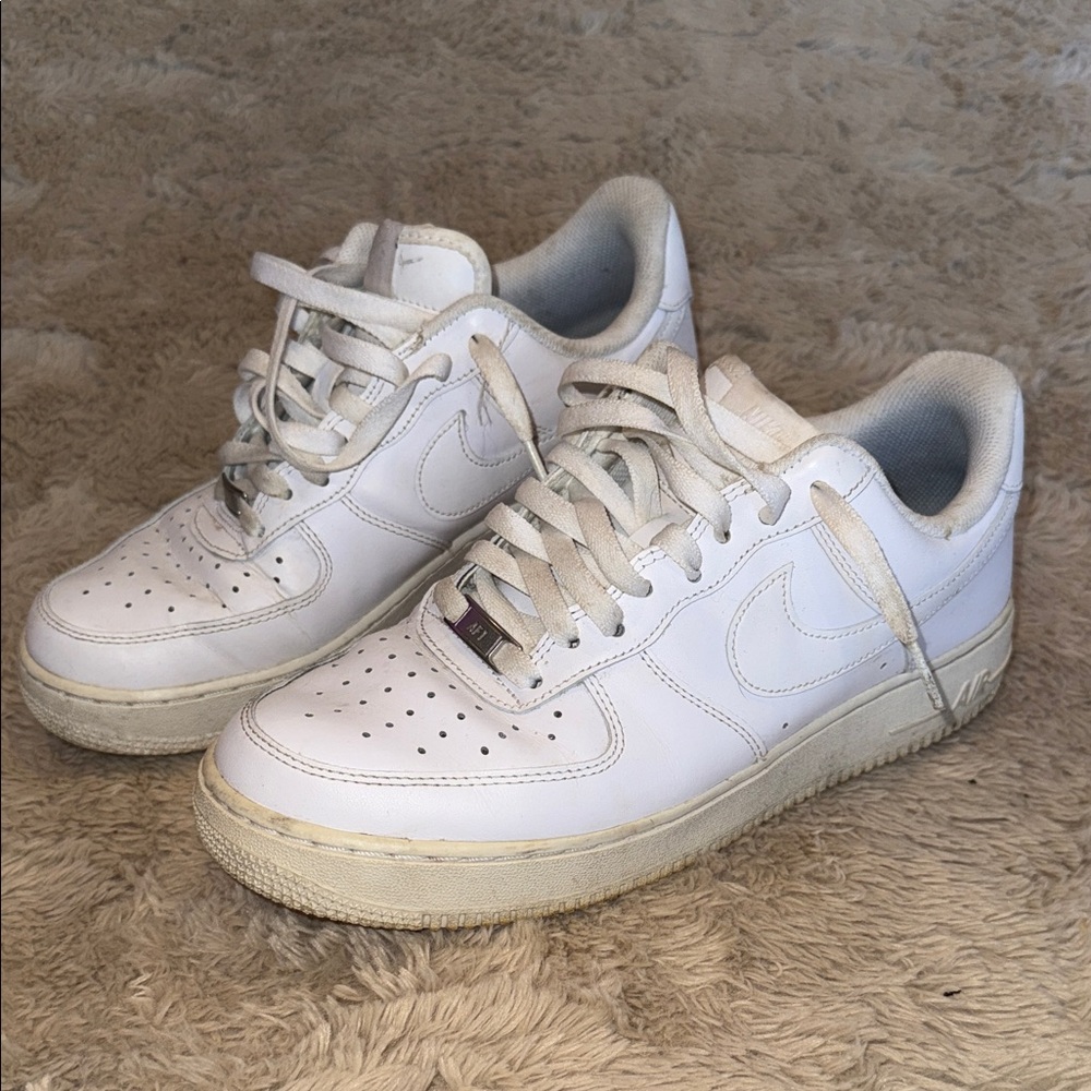 Nike Air Force 1 AF-1 White l Sneakers 9 - Picture 3 of 7